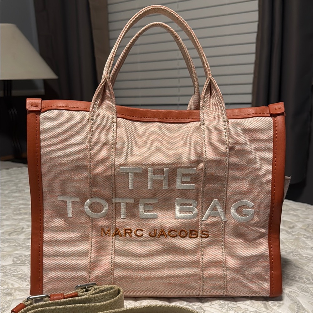 Marc Jacobs Tote Orange Rust